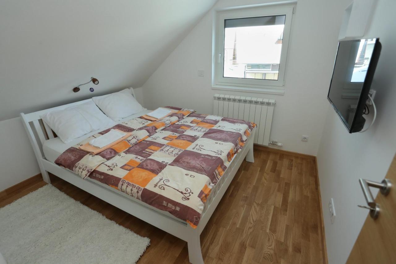 Mipet Apartmani Zlatibor Zewnętrze zdjęcie