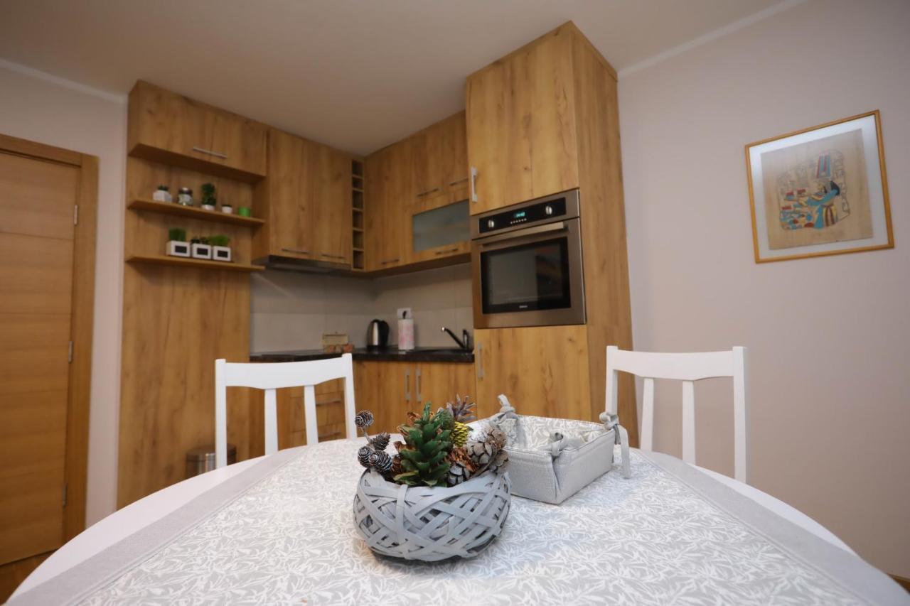 Mipet Apartmani Zlatibor Zewnętrze zdjęcie