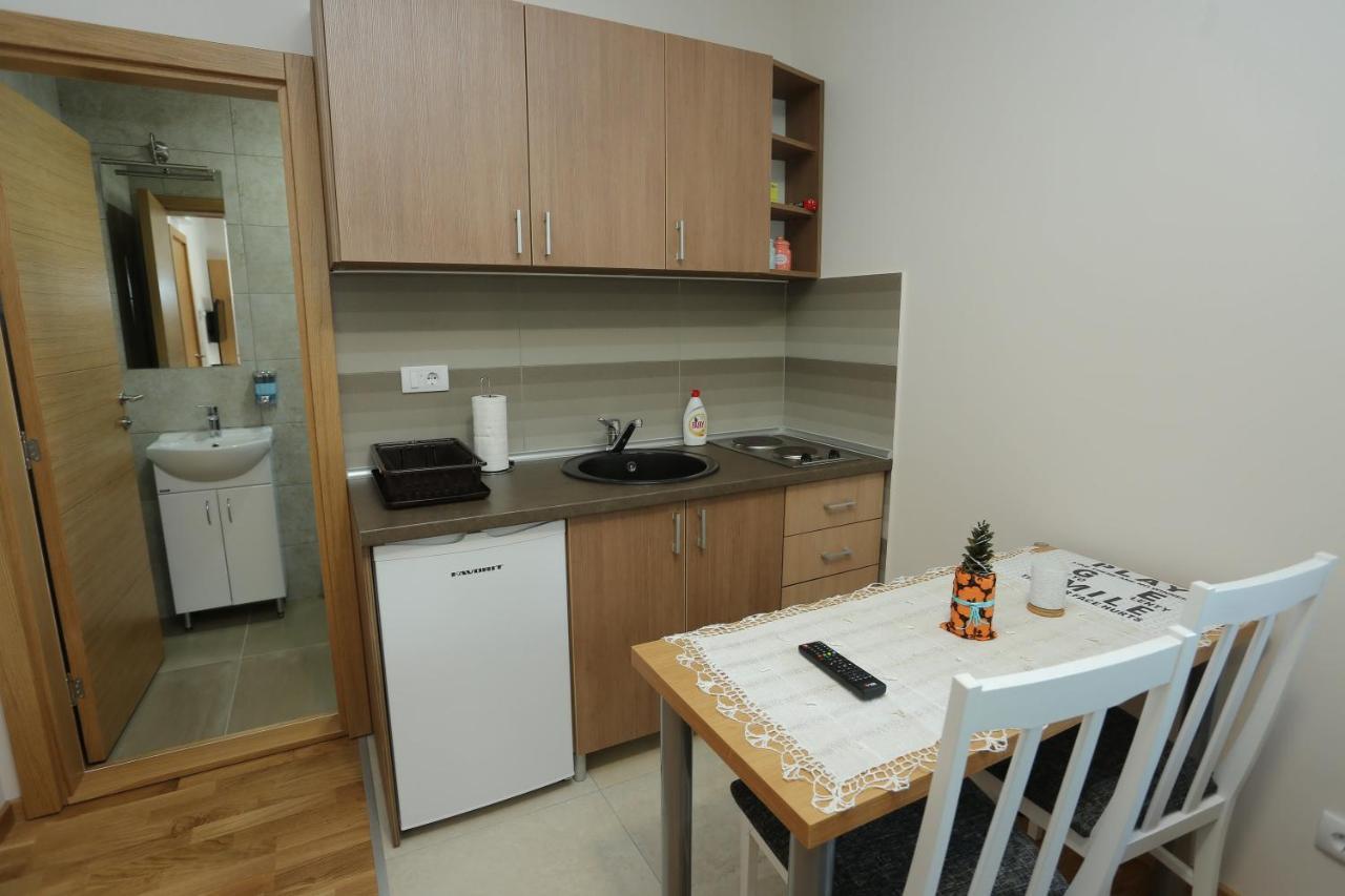 Mipet Apartmani Zlatibor Zewnętrze zdjęcie