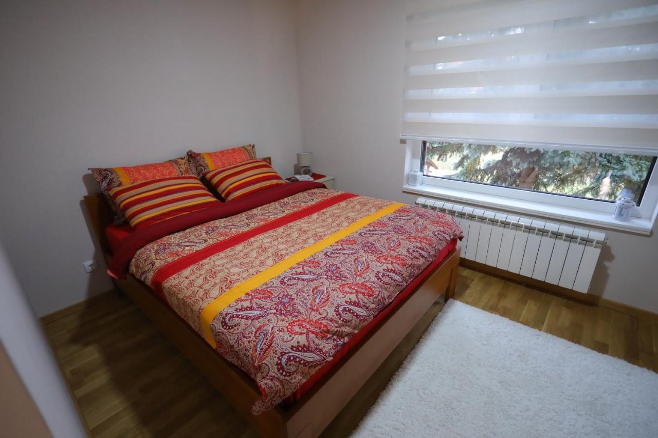 Mipet Apartmani Zlatibor Zewnętrze zdjęcie