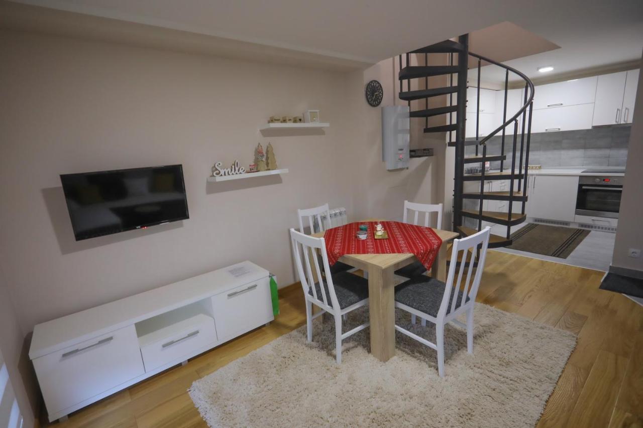 Mipet Apartmani Zlatibor Zewnętrze zdjęcie