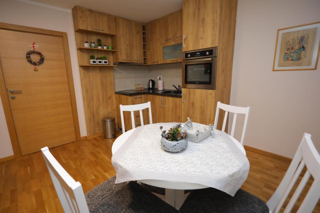 Mipet Apartmani Zlatibor Zewnętrze zdjęcie