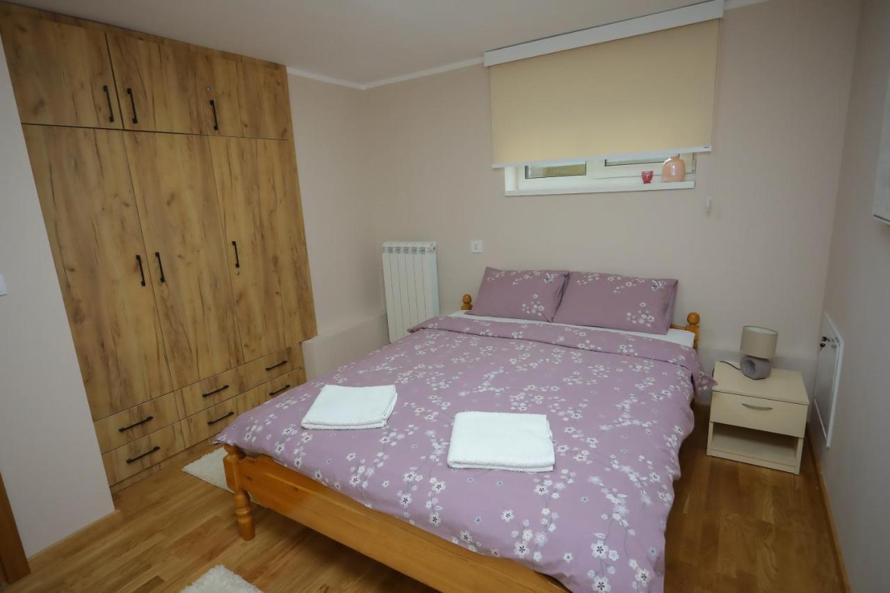 Mipet Apartmani Zlatibor Zewnętrze zdjęcie