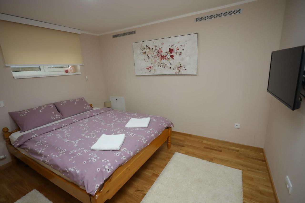 Mipet Apartmani Zlatibor Zewnętrze zdjęcie