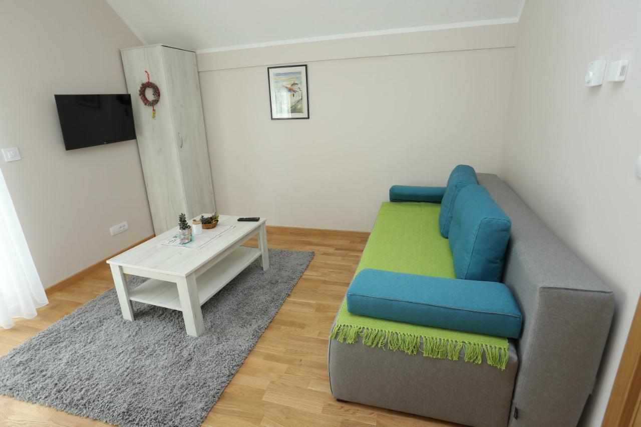 Mipet Apartmani Zlatibor Zewnętrze zdjęcie