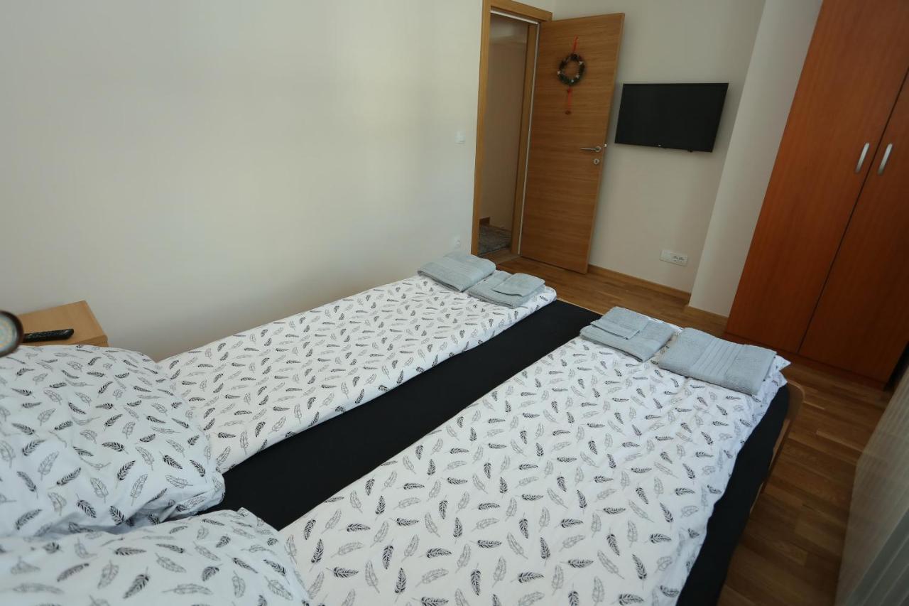 Mipet Apartmani Zlatibor Zewnętrze zdjęcie