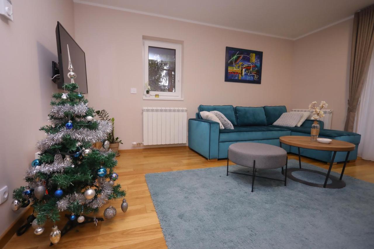 Mipet Apartmani Zlatibor Zewnętrze zdjęcie